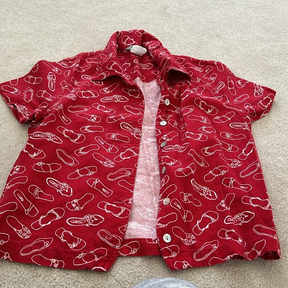 Pair of tops and short (bermuda short) by Stonebridge (Dillard’s ) - Picture 3 of 3